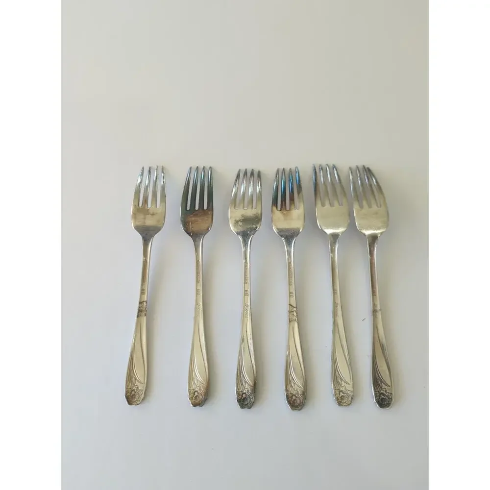 6 International Silverplate 1847‎ Rogers Bros DAFFODIL 7 3/4